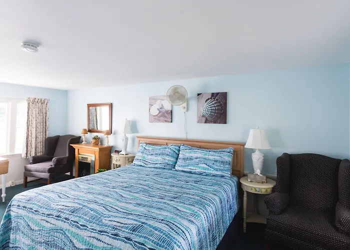A Beach Breeze Inn