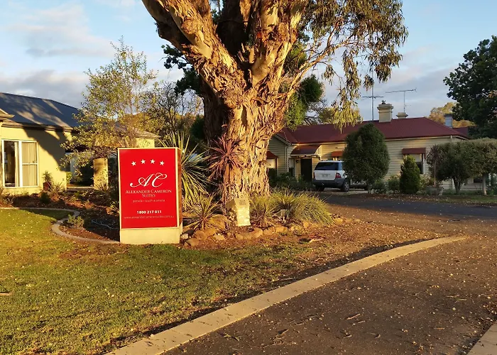 Alexander Cameron Suites