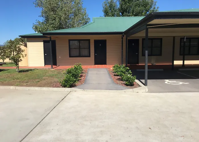 The Grapevine Motel