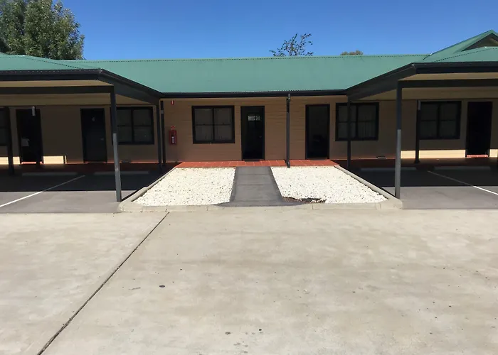 The Grapevine Motel