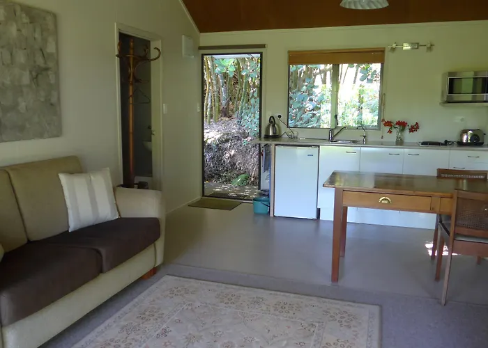 Wharepuke Subtropical Accommodation