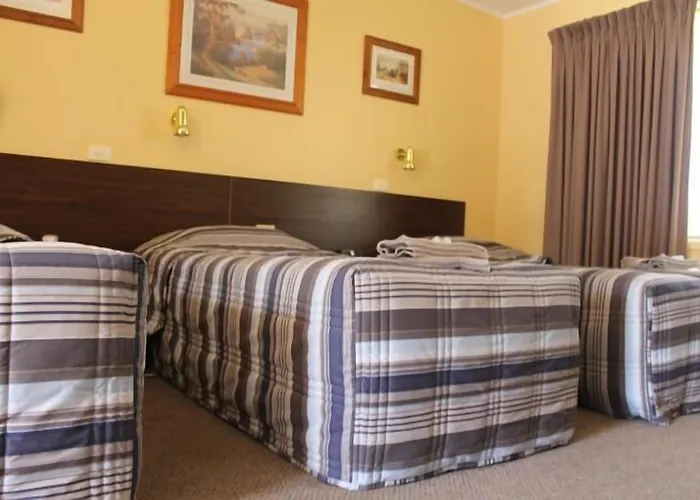 Isis Motel Scone