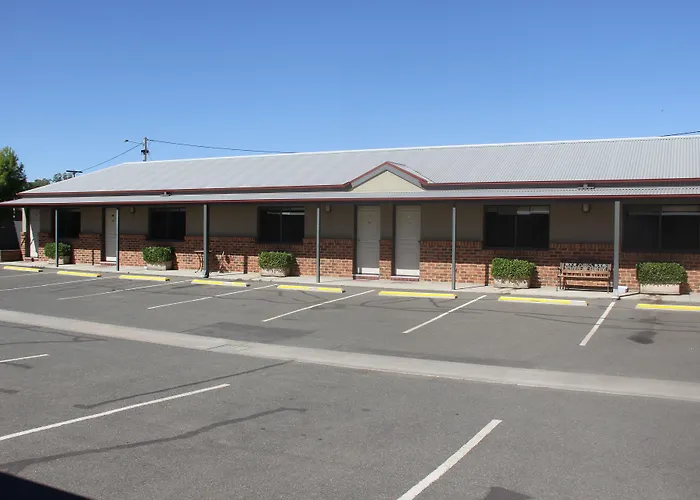 The Saltbush Motor Inn