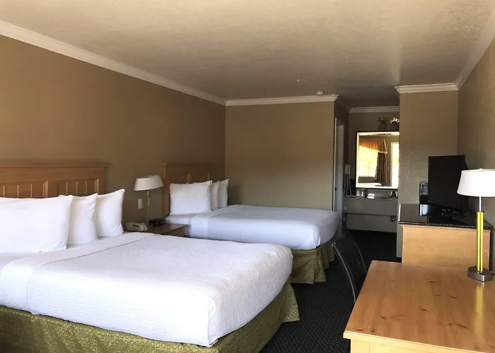 Lake Point Lodge