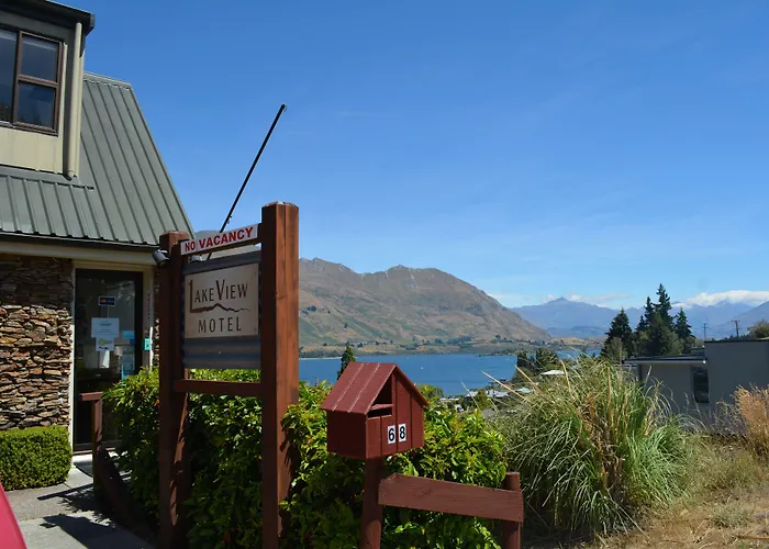 Lakeview Motel