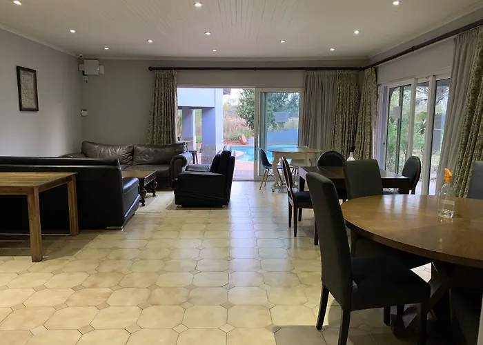 Ilanda Guest House