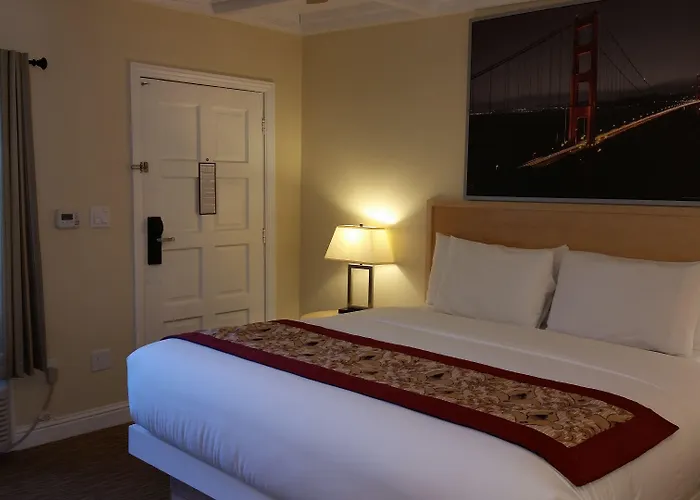 Marin Lodge