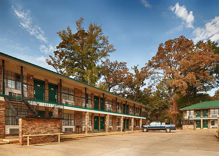 The Winnfield Lodge