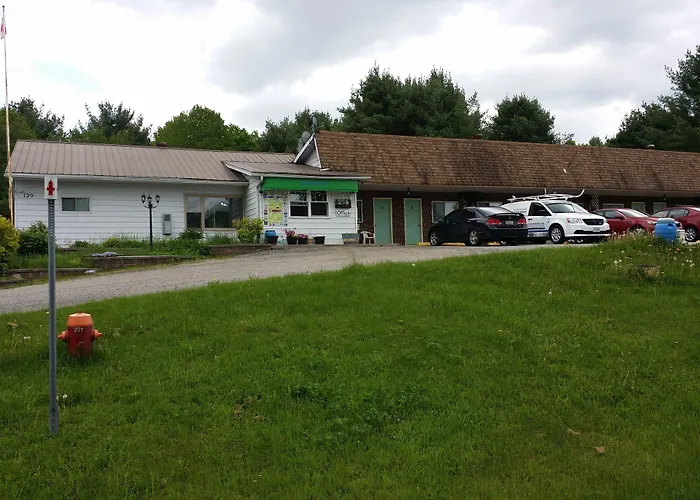 Cedar Lane Motel