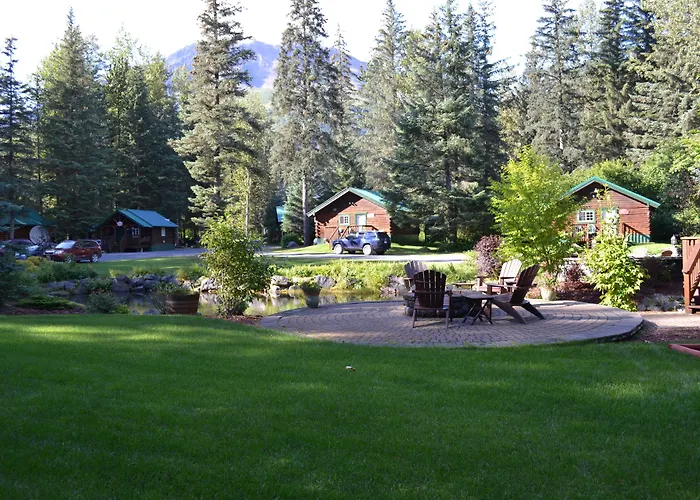 Box Canyon Cabins