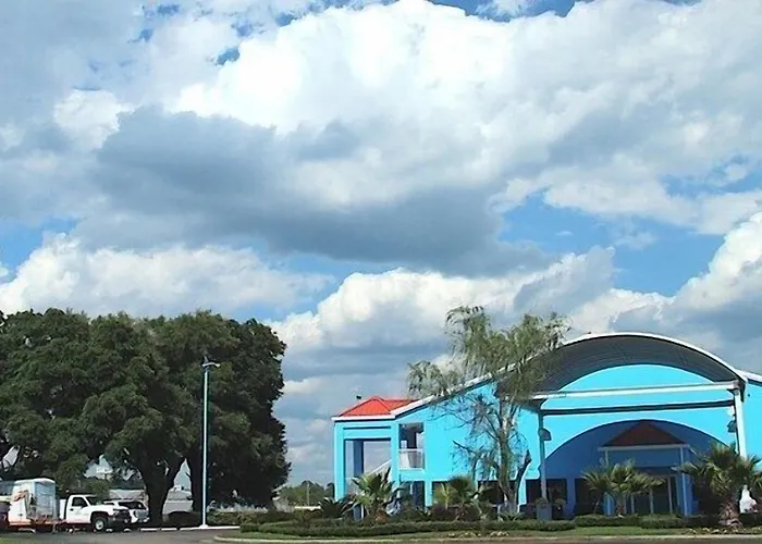 Wind Chase Inn
