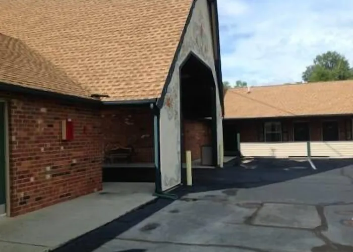Village Inn