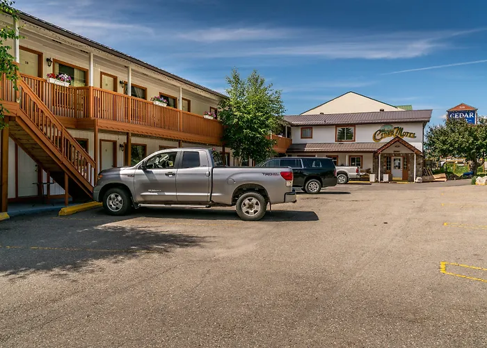 Cedar Motel