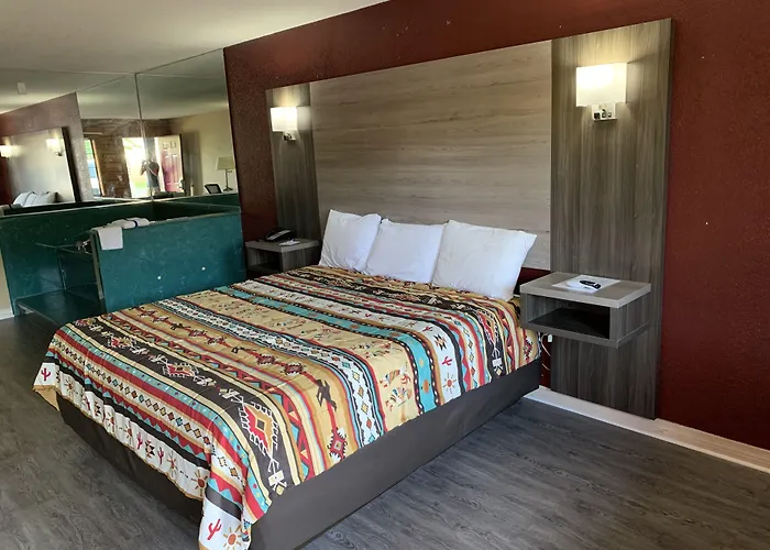 Log Cabin Inn