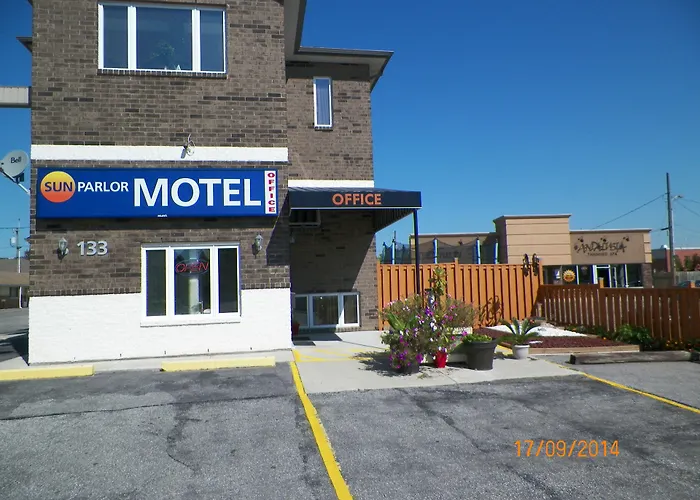 Sunparlor Motel