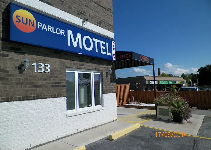 Sunparlor Motel