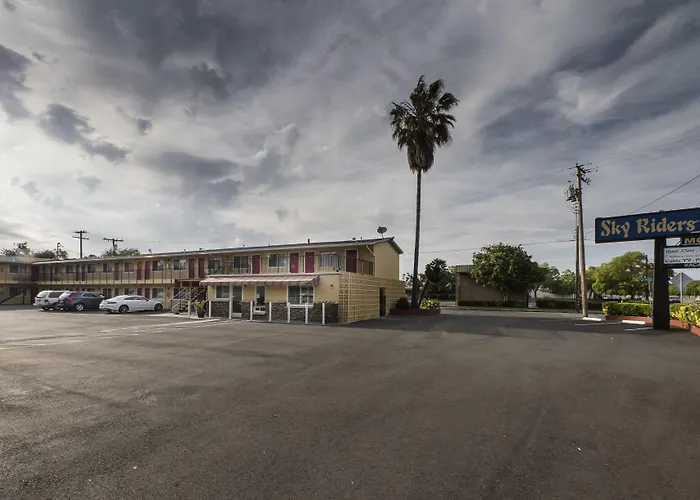 Sky Riders Motel