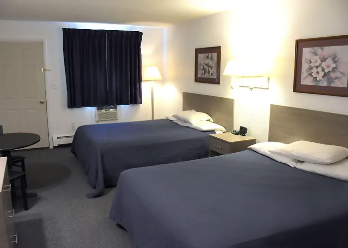 Yellowstone River Inn