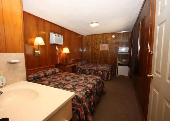 Comfort Green Motel
