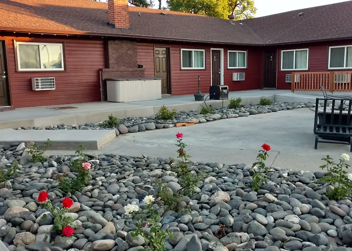 Cattlemen Motel