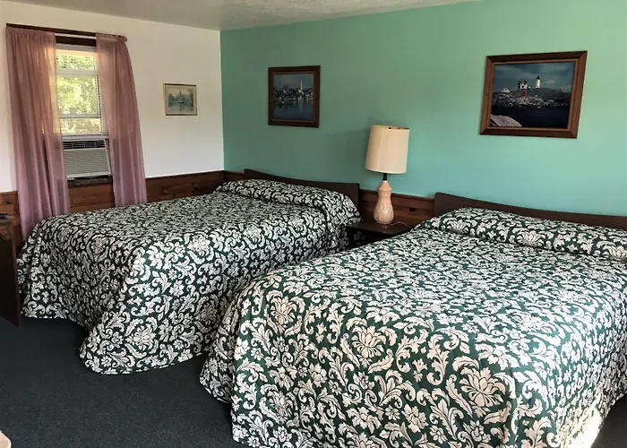 Bass River Motel