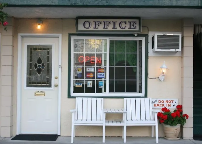 Best Continental Motel
