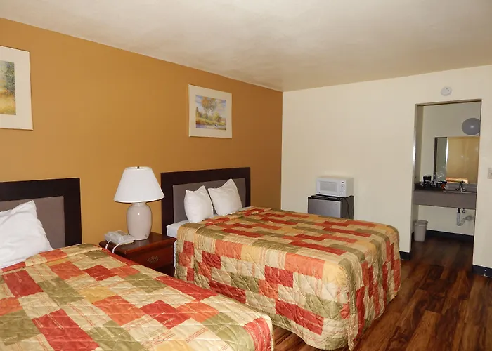Regency Inn Iola