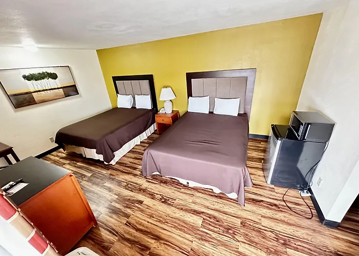 Regency Inn Iola