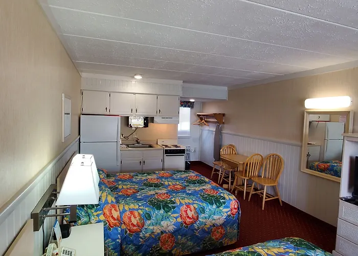 Shangri-La Motel