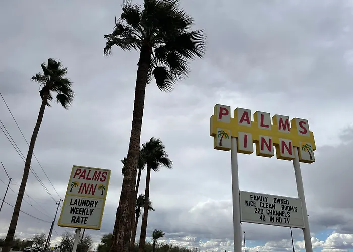 Palms Inn