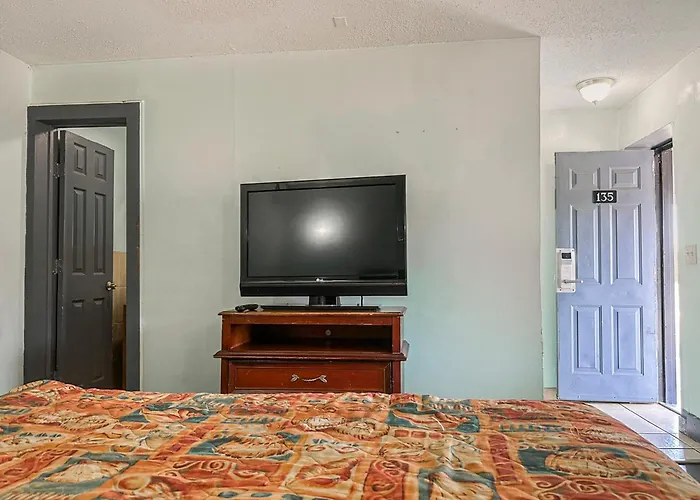 Oyo Hotel Jonesboro Near Atlanta Airport