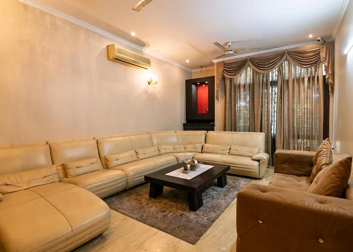 Jpm Luxe Rooms & Apartment , East Of Kailash