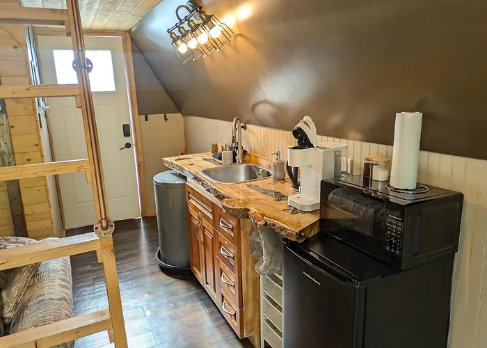 Mushroom Cabin On Homestead W Hot Tub