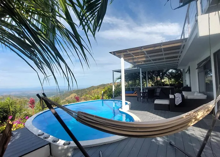 Palco Pacifico At The Retreat
