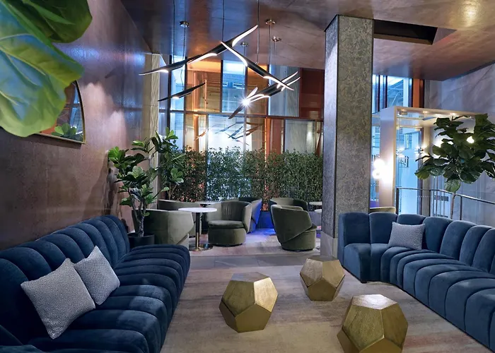 One Dutch Hotel