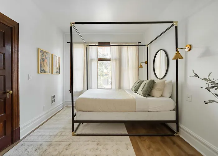 Stay Portland - The Etoile Suite - Nob Architecture & Boutiques