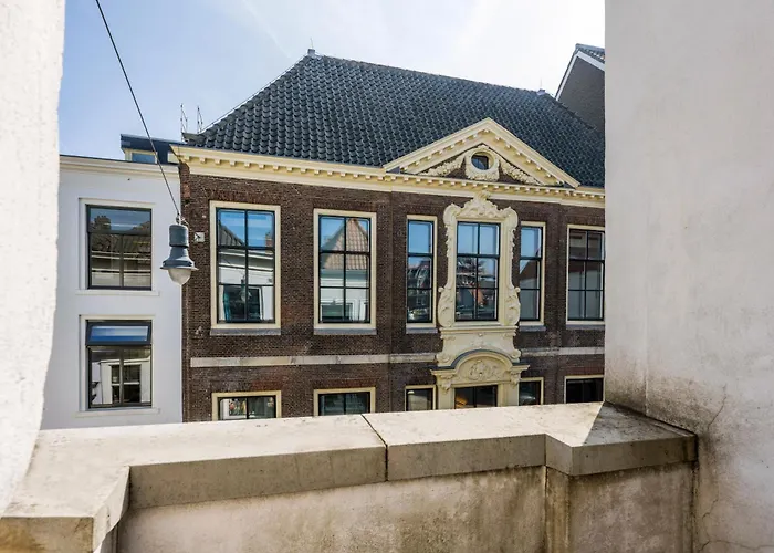 Barbera Guesthouse Hotel Apartments - Experience Local Life In The Old Centre