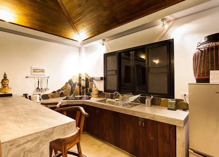 Koh Tao Heights Pool Villas