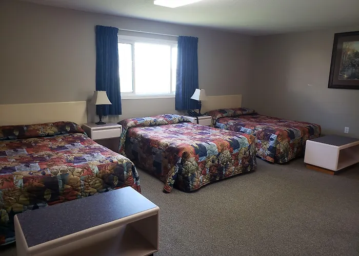 Lamplighter Inn