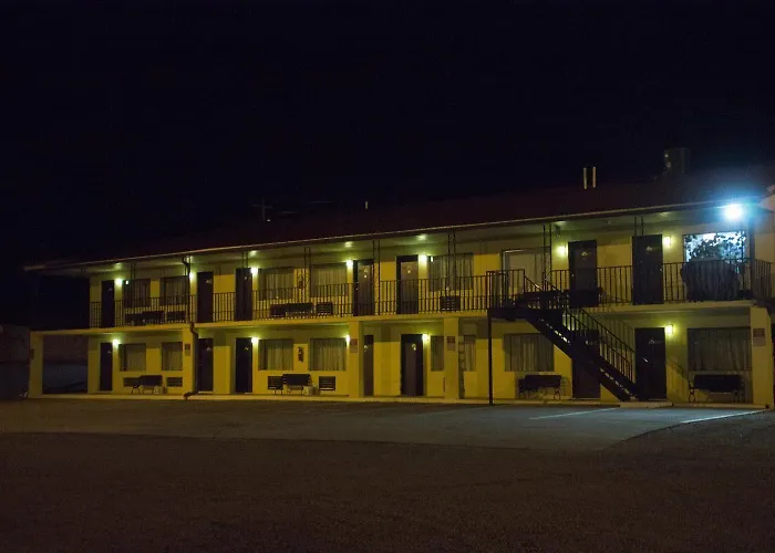 Tazewell Motor Lodge