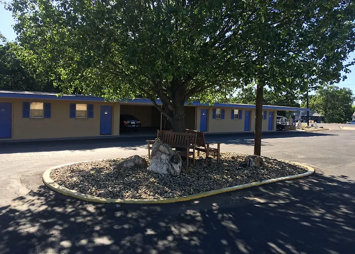Royal Inn