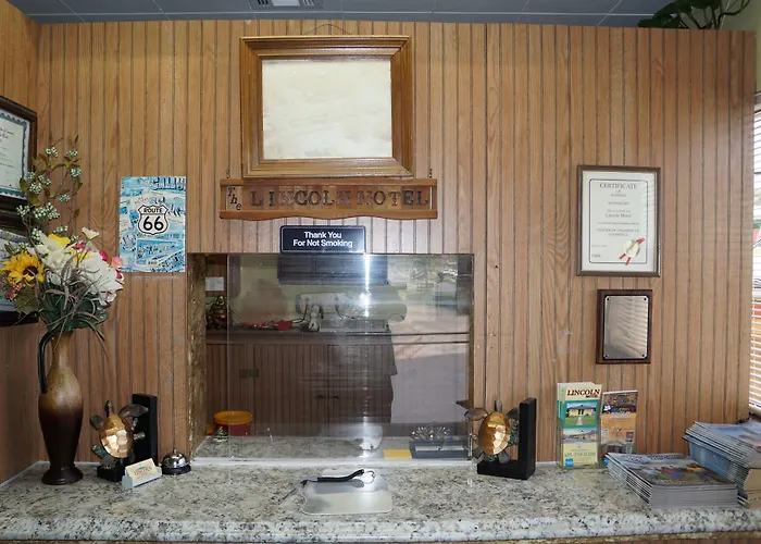 Lincoln Motel