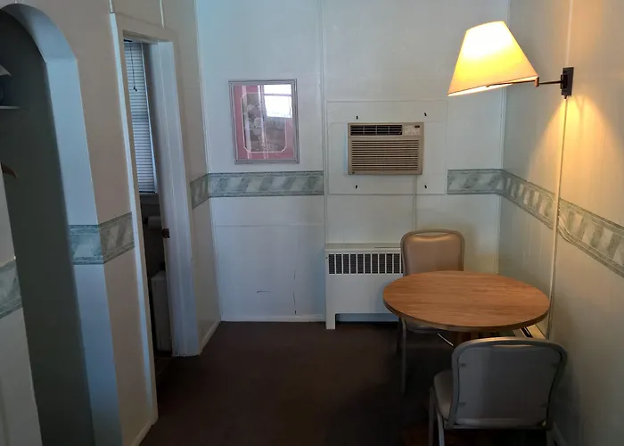 White Valley Motel