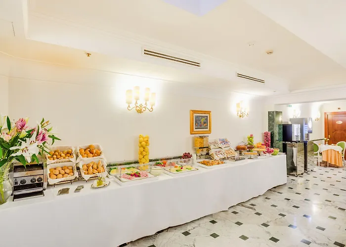 Raeli Hotel Regio Rome