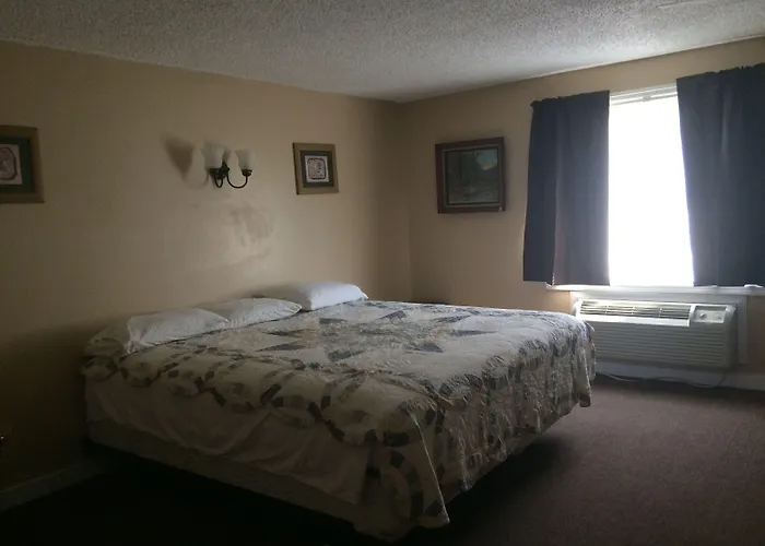 Chaffee Lodge