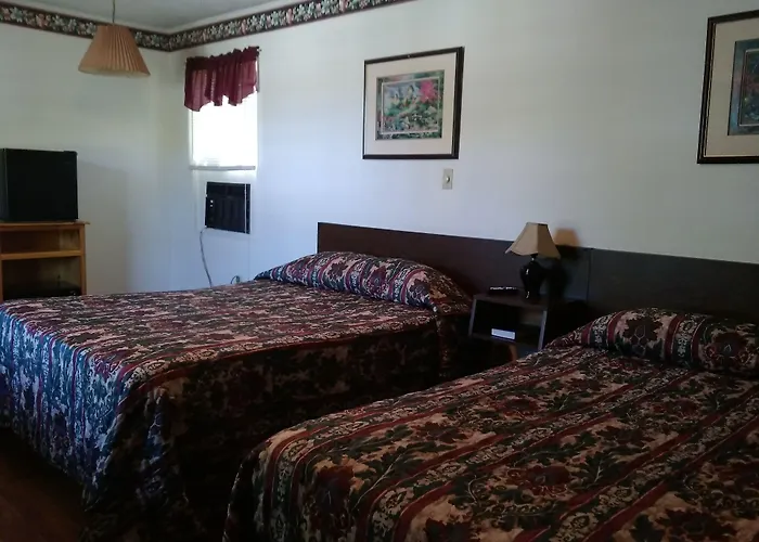 Clarketon Motel - Maggie Valley