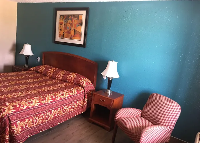 Chaparral Motel