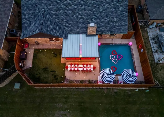 Girly+Godly+Gritty+Graceful+Pool+Pink+Veryplayful