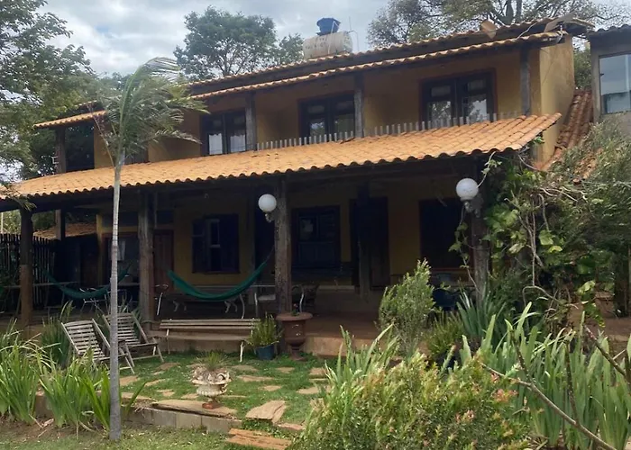 Quintal da prainha Bar - pousada simples-beira da lagoa