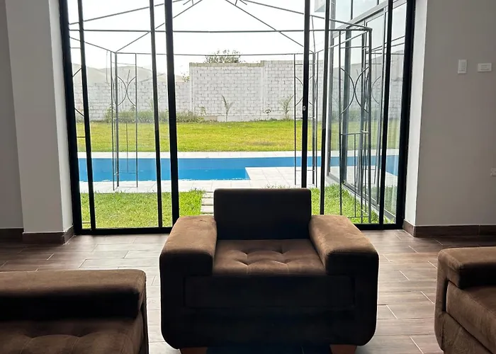 Casa Laguna